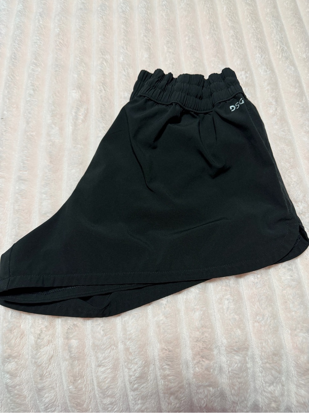 DSG Black Gathered Elastic Waist Athletic Skirt
